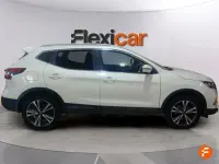 Usado Nissan Qashqai Acenta 140 CV (102 kW) 2018 Blanco SUV