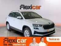 Usado Skoda Karoq Ambition 150 CV (110 kW) 2022 Blanco SUV
