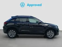 Usado VW T-Roc Advance 110 CV (80 kW) 2022 Negro SUV