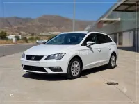 Usado Seat Leon ST Style 130 CV (95 kW) 2020 Blanco Familiar