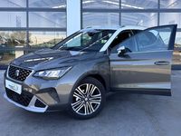 Usado Seat Arona Xperience 116 CV (85 kW) 2025 Verde SUV