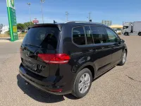 Usado VW Touran Advance 150 CV (110 kW) 2022 Negro Monovolumen