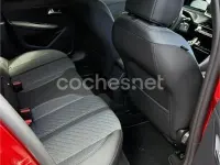 Nuevo Peugeot 208 Allure 100 CV (73 kW) 2025 Rojo Utilitario