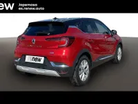 Usado Renault Captur Zen 160 CV (117 kW) 2020 Rojo deseo con techo negro SUV