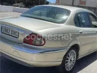 Usado Jaguar X-type Executive 155 CV (114 kW) 2006 Beige Berlina