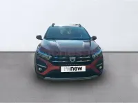 Usado Dacia Sandero Comfort 101 CV (74 kW) 2022 Rojo Berlina