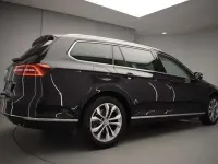 Usado VW Passat Advance 150 CV (110 kW) 2018 Negro Berlina