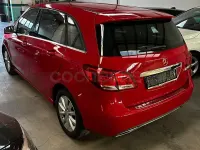 Usado Mercedes B220 177 CV (130 kW) 2016 Rojo Utilitario