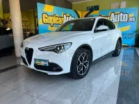 Usado Alfa Romeo Stelvio Sprint 190 CV (139 kW) 2021 Blanco SUV
