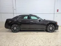 Usado Chrysler 300C Executive 240 CV (176 kW) 2013 Marrón Berlina