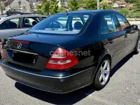Usado Mercedes E270 Avantgarde 170 CV (125 kW) 2003 Negro Berlina