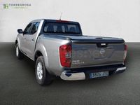 Usado Nissan Navara Acenta 160 CV (117 kW) 2016 Gris / plata Recogida