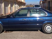 Usado BMW 525 115 CV (84 kW) 1993 Azul Berlina