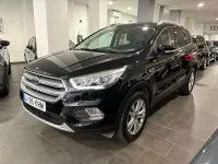 Usado Ford Kuga Trend 120 CV (88 kW) 2018 Negro SUV