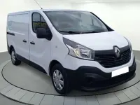 Usado Renault Trafic 95 CV (69 kW) 2018 Blanco Monovolumen
