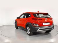 Usado Hyundai Kona 120 HP (88 kW) 2022 Vermelho SUV