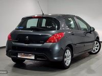 Usado Peugeot 308 Active 92 CV (67 kW) 2013 Gris Berlina