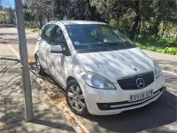 Usado Mercedes A180 Avantgarde 109 CV (80 kW) 2009 Blanco Monovolumen