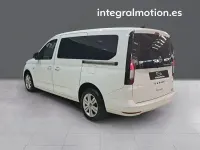 Usado VW Caddy Maxi 122 CV (89 kW) 2023 Blanco Monovolumen