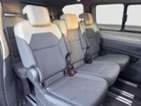 Usado VW Multivan 150 CV (110 kW) 2025 Negro Monovolumen