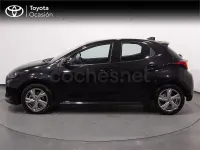 Usado Toyota Yaris Hybrid Active 116 CV (85 kW) 2025 Negro Berlina