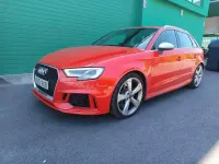 Usado Audi RS3 Sportback 400 CV (294 kW) 2018 Rojo Utilitario