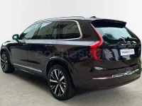 Usado Volvo XC90 Core 250 CV (183 kW) 2025 Granate SUV