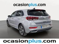 Usado Hyundai i30 101 CV (74 kW) 2025 Gris plata Utilitario