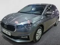 Usado Skoda Fabia Selection 95 CV (69 kW) 2026 Utilitario