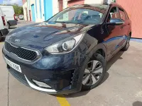 Usado Kia Niro 141 CV (103 kW) 2018 Azul SUV