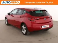 Usado Opel Astra GS Line 110 CV (80 kW) 2020 Rojo Berlina