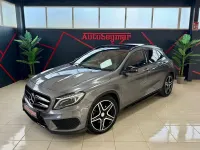 Usado Mercedes GLA220 AMG line 177 CV (130 kW) 2017 Gris / plata SUV