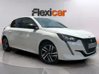 Usado Peugeot 208 Allure 101 CV (74 kW) 2023 Blanco Utilitario