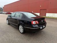 Usado VW Passat R-line 140 CV (102 kW) 2009 Negro Berlina