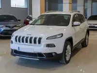 Usado Jeep Cherokee Limited 140 CV (102 kW) 2015 Blanco SUV