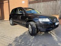 Usado VW Touareg 225 CV (165 kW) 2005 Negro SUV