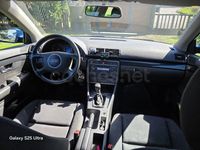 Usado Audi A4 130 CV (95 kW) 2004 Azul Berlina