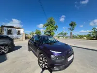 Usado Citroën C4 Feel 100 CV (73 kW) 2016 Violeta / lila Berlina