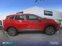 Usado Renault Kadjar Zen 140 CV (102 kW) 2018 Rojo SUV