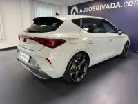 Usado Cupra Leon 150 CV (110 kW) 2025 Blanco Berlina