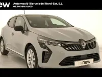 Usado Renault Clio V Evolution 100 CV (73 kW) 2025 Gris Berlina