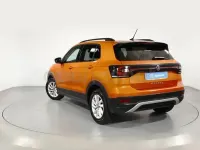 Usado VW T-Cross Advance 110 CV (80 kW) 2022 Naranja SUV