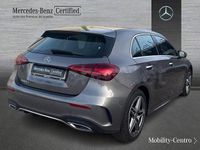 Usado Mercedes A180 AMG line 116 CV (85 kW) 2024 Gris montaña Berlina
