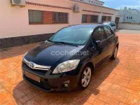 Usado Toyota Auris Hybrid Active 135 CV (99 kW) 2011 Negro Berlina