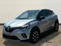 Usado Renault Captur Techno 90 CV (66 kW) 2024 Gris SUV