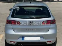 Usado Seat Ibiza Sport 100 CV (73 kW) 2005 Gris / plata Utilitario