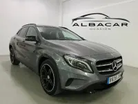 Usado Mercedes GLA220 AMG line 170 CV (125 kW) 2015 Gris / plata SUV