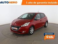 Usado Peugeot 208 Style 82 CV (60 kW) 2015 Rojo Utilitario