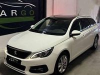 Usado Peugeot 308 Allure 110 CV (80 kW) 2019 Blanco Utilitario