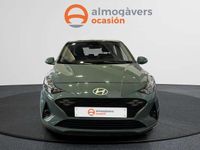 Usado Hyundai i10 67 CV (49 kW) 2023 Verde Utilitario